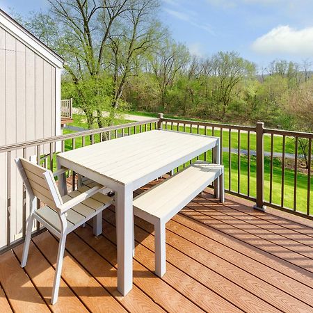 Quiet Home Minutes From Lake Galena & Eagle Ridge Εξωτερικό φωτογραφία