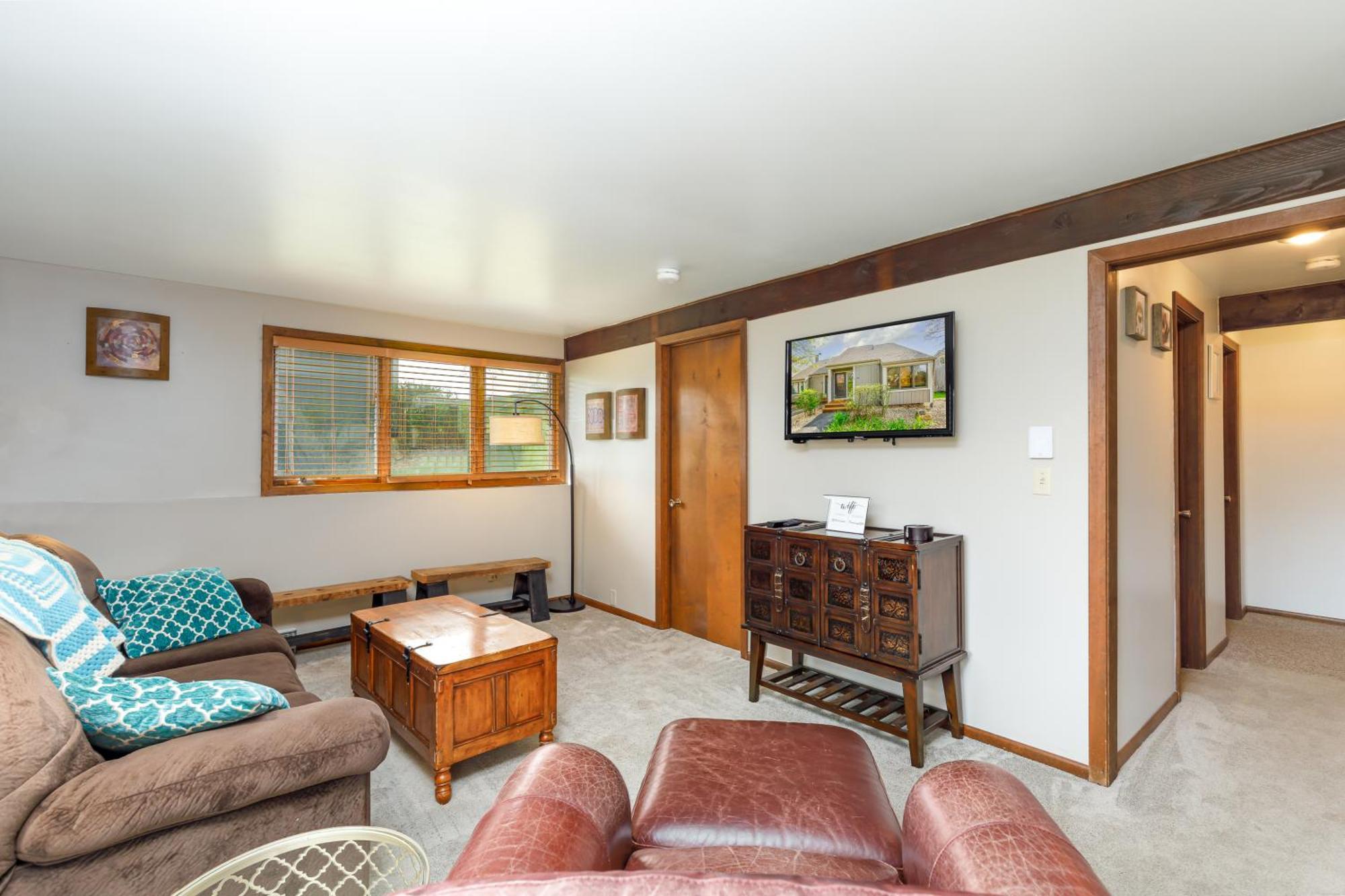 Quiet Home Minutes From Lake Galena & Eagle Ridge Εξωτερικό φωτογραφία