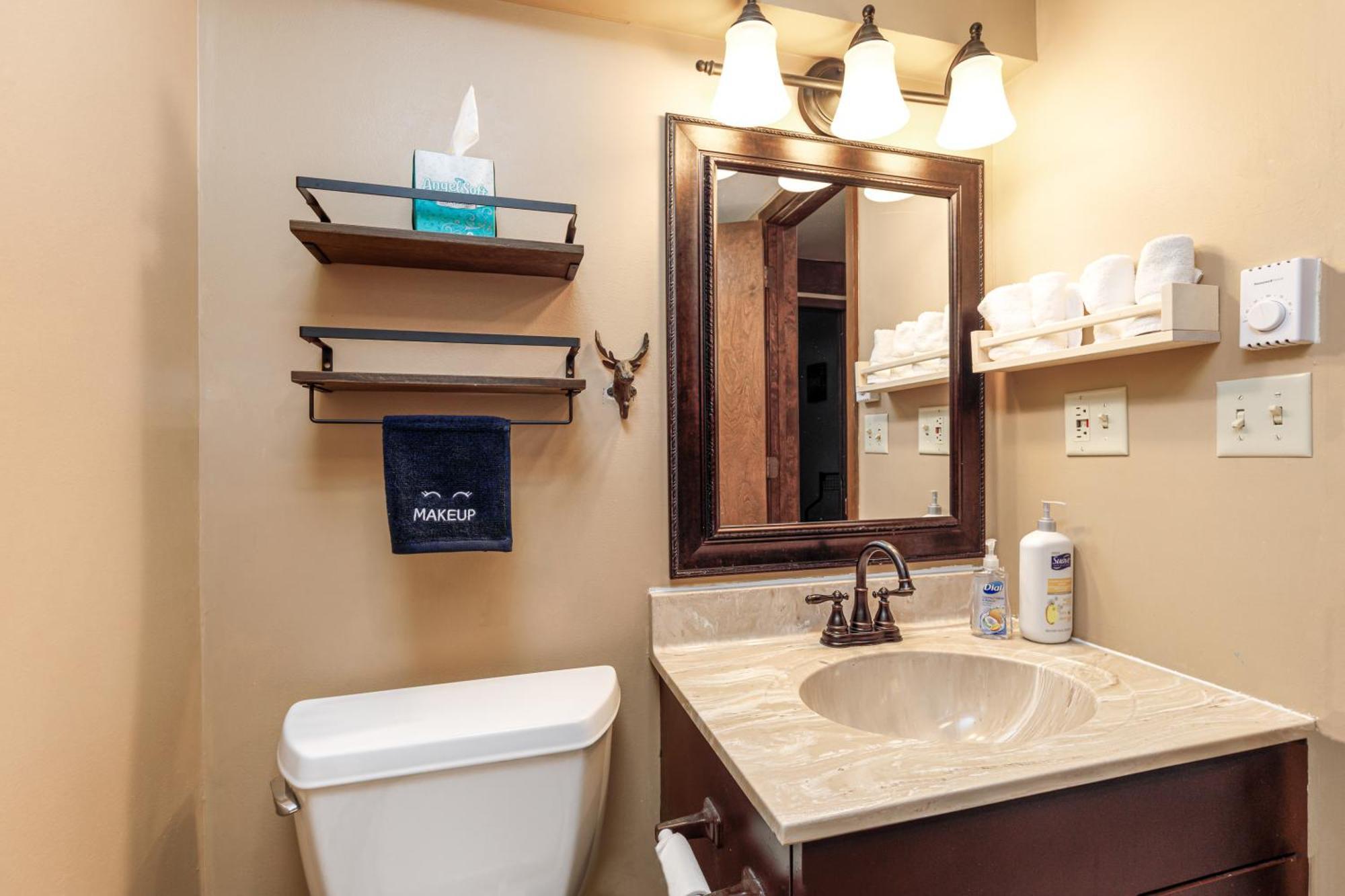 Quiet Home Minutes From Lake Galena & Eagle Ridge Εξωτερικό φωτογραφία