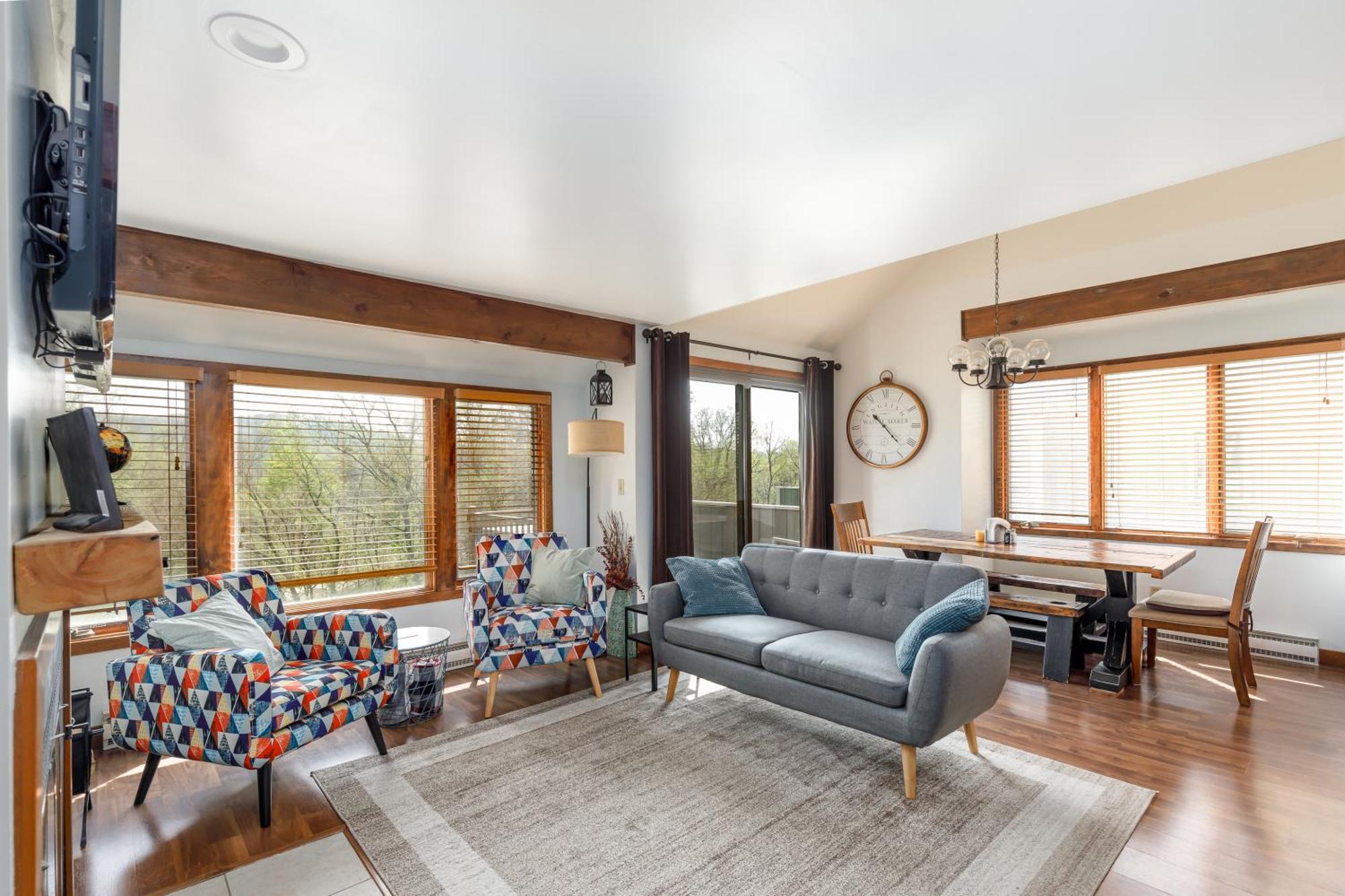 Quiet Home Minutes From Lake Galena & Eagle Ridge Εξωτερικό φωτογραφία