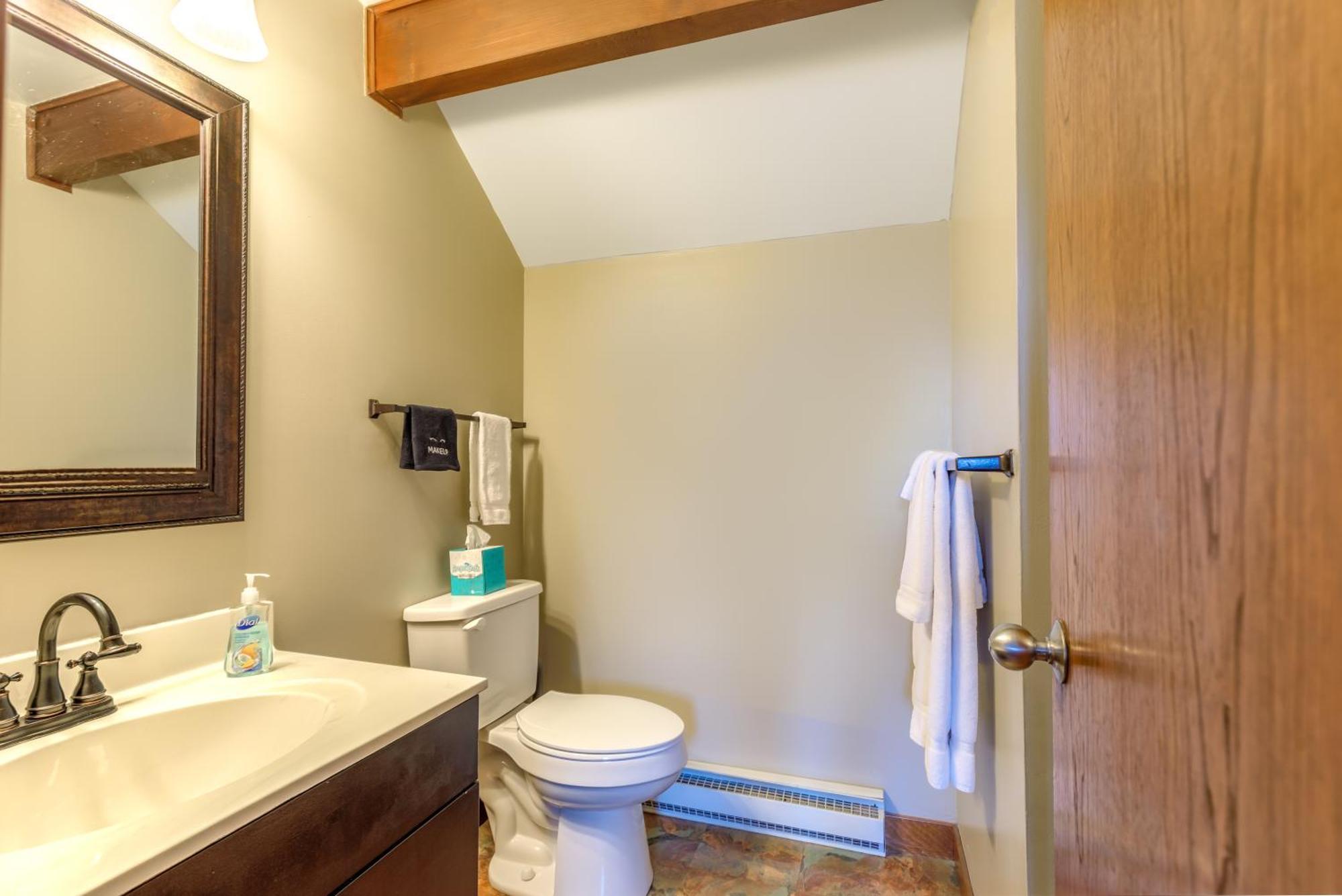 Quiet Home Minutes From Lake Galena & Eagle Ridge Εξωτερικό φωτογραφία