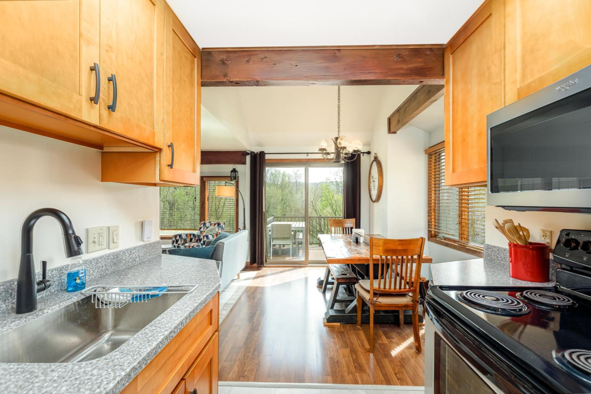 Quiet Home Minutes From Lake Galena & Eagle Ridge Εξωτερικό φωτογραφία