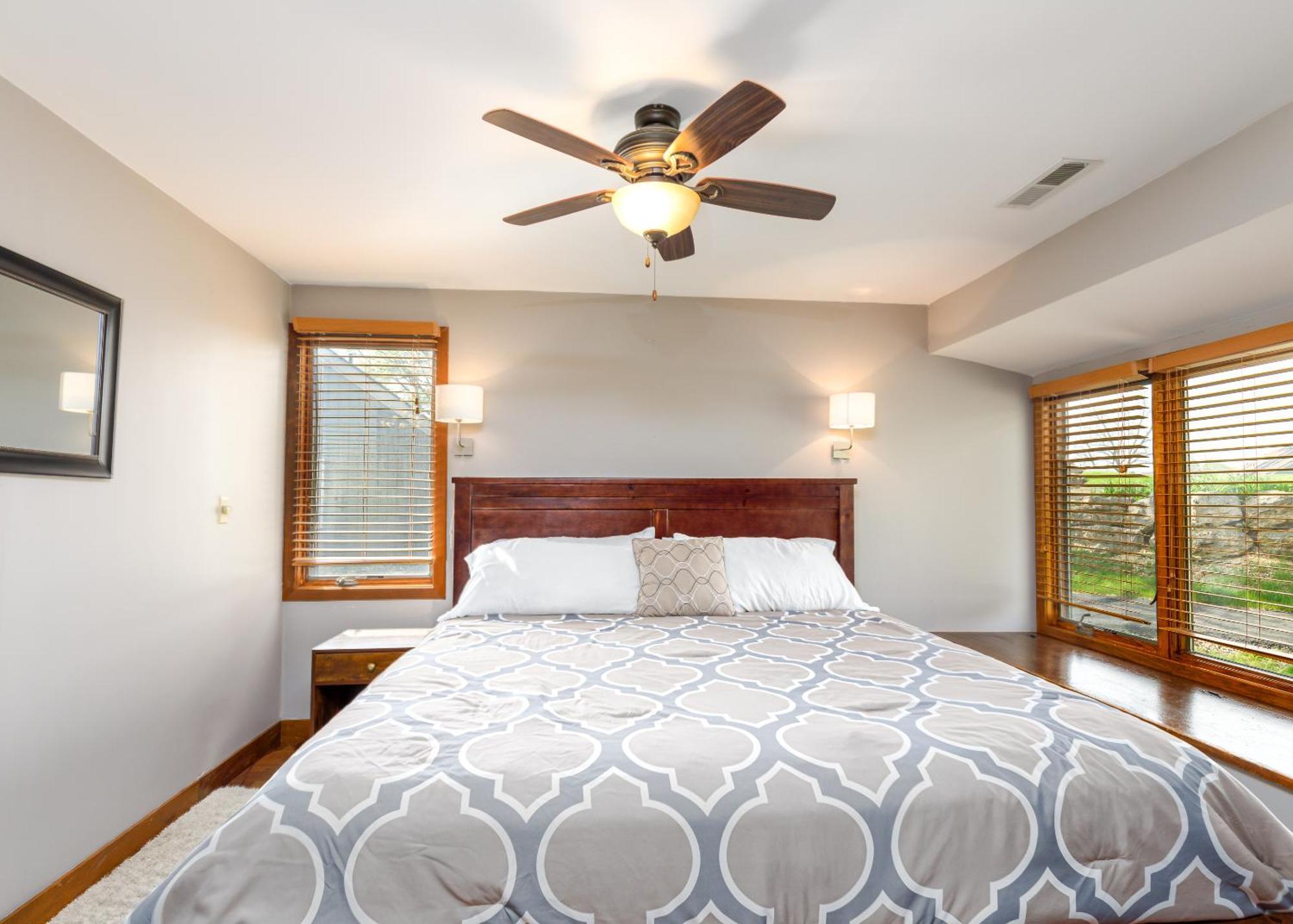 Quiet Home Minutes From Lake Galena & Eagle Ridge Εξωτερικό φωτογραφία